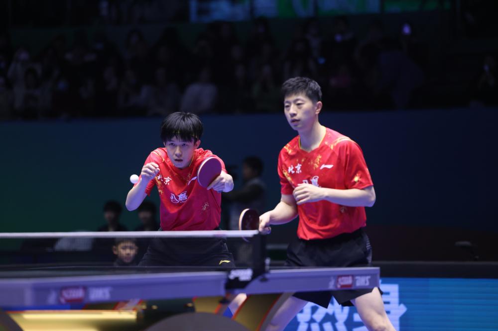 图片报：勒沃库森遭遇多次意外事件，到达曼市时已延误数小时